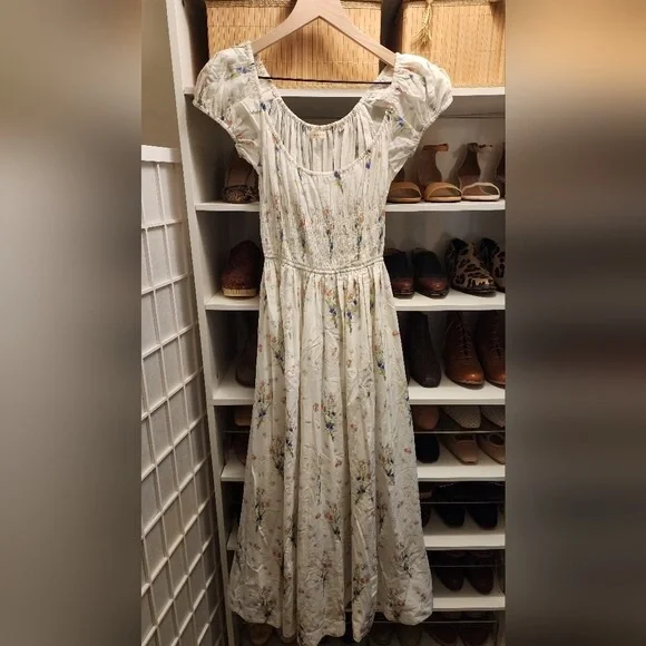 NWOT Quinley Dress in Painted Bouquet